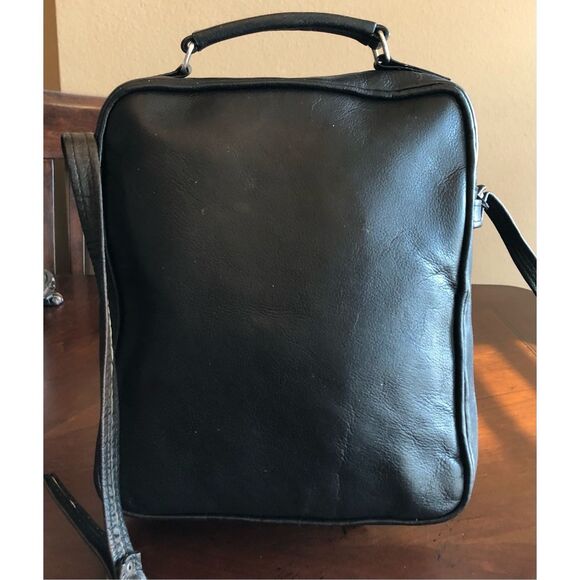 UNISEX LEATHER - Utilitarian Black All-Leather Bag w/Multi Compartments - Picture 5 of 15